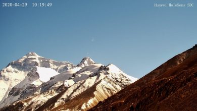 صورة شبكة جيل خامس على أعلى قمة في العالم.. شاينا موبايل وهواوي توفران تغطية الجيل الخامس على ارتفاع 6500 متر في قمة جبل إيفرست