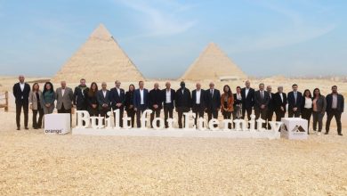 صورة “اورنچ مصر” توقع عقد رعاية  لتطوير خدمات الاتصالات للزائرين بمنطقة الأهرامات